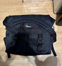 Lowepro Stealth Reporter 400 AW Camera Bag Excellent Used Condition