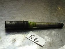 2004 SUZUKI DL 1000 VSTROM FRONT WHEEL SPINDLE AXLE & SPACER *FREE UK POST*R6