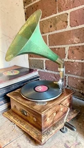 Antique gramophone fully - antique,