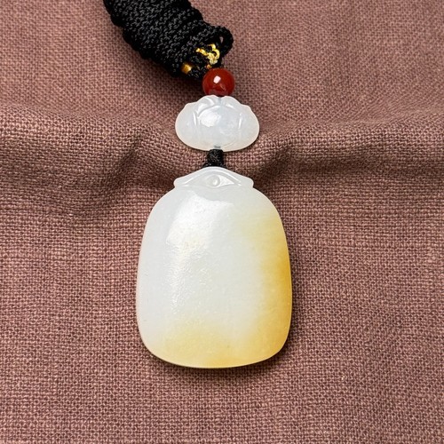 Natural hetian jade pendant - jade, ce