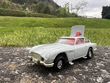 Corgi James Bond Aston Martin
