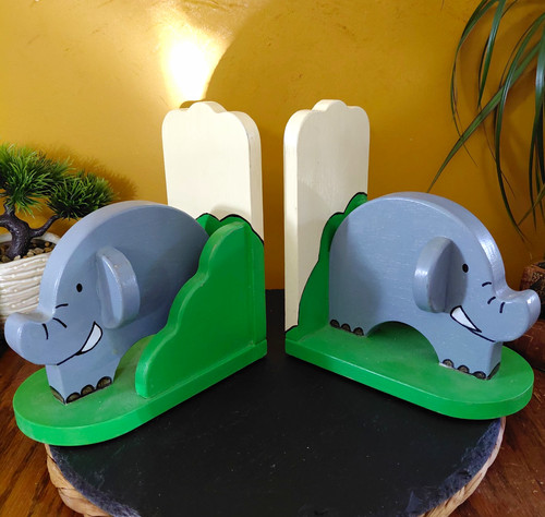 Wooden elephant bookends - elephant, –