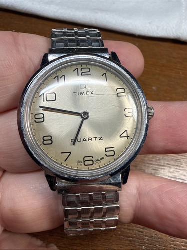 Vintage 1979 timex quartz - 1979, q