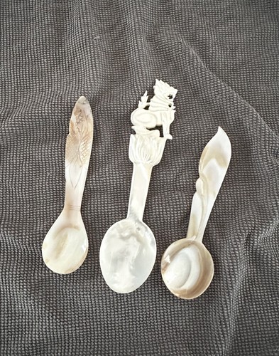 Antique mother pearl - antique, of