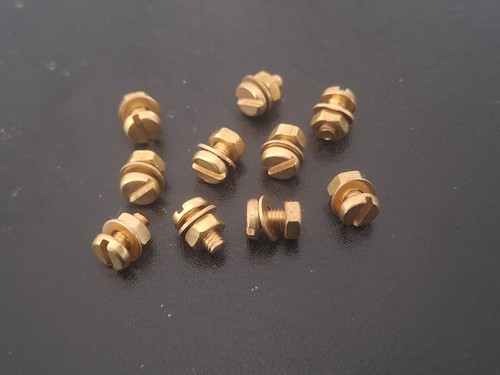 Solid brass slotted - m4, pan