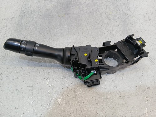 2008 toyota yaris indicator - yaris,