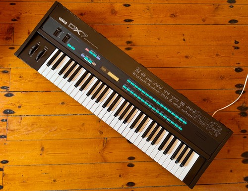 Yamaha dx7 mk1 - yamaha, digital