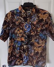 Yiume Hawaiian Shirt Men Small  woodland deer rabbit flowers birds ex condition 