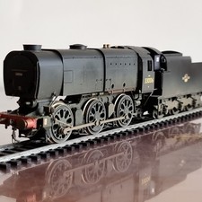 Hornby R2344A OO Gauge BR Q1 Austerity 0-6-0 Loco 33006 Weathered DCC Ready