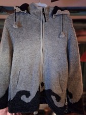 Vintage Priya Nepalese  Wool/Fleece Lined  Mens Hooded Heavy Jacket. Medium.