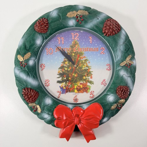 Vintage christmas tree - tree, wreath