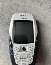 Nokia 6600 - Classic Symbian Mobile Phone plus battery charger and case