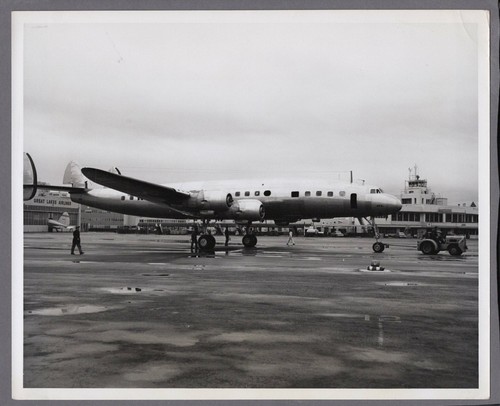 Lockheed super constellation - lockheed,