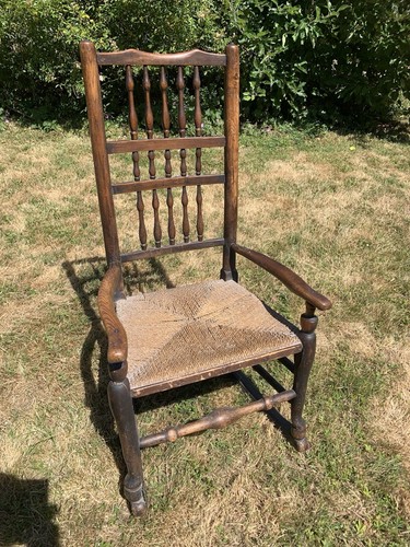 Spindleback rocking chair 17th - spindleback,