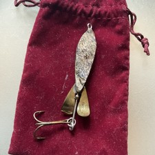 OLD WILLIE THE GILLIE, THE