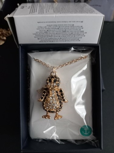 Penguin necklace pendant alva - penguin,