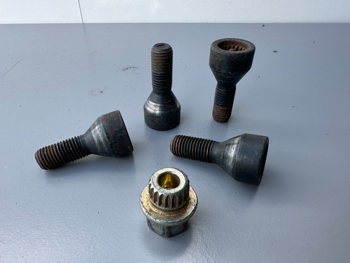 Bmw set lock - 4, locking