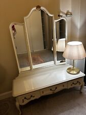 Dressing table gold and beige