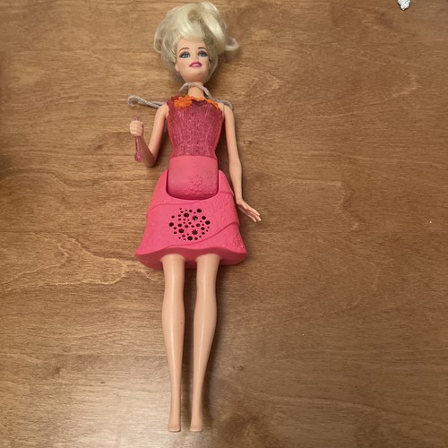 Barbie rock royals singing - barbie, n