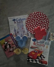 Cake Decorating Books, Cutters