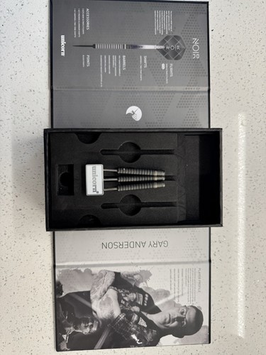 Gary anderson unicorn noir - anderson,