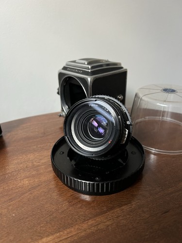 Cased hasselblad carl zeiss - hasselblad,