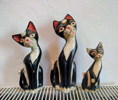 Vintage carved wooden cat - carved,