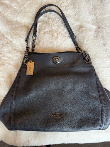 Coach turnlock edie navy - coach,