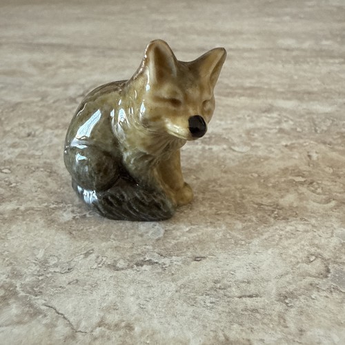 Vintage wade whimsies wolf - vintage,