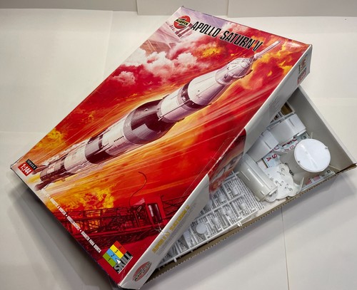 Vintage airfix apollo saturn - airfix,