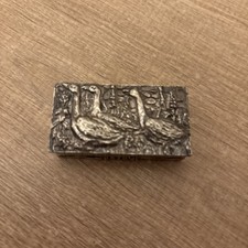 Silver Scenes vintage trinket/pill box. Excellent Condition 