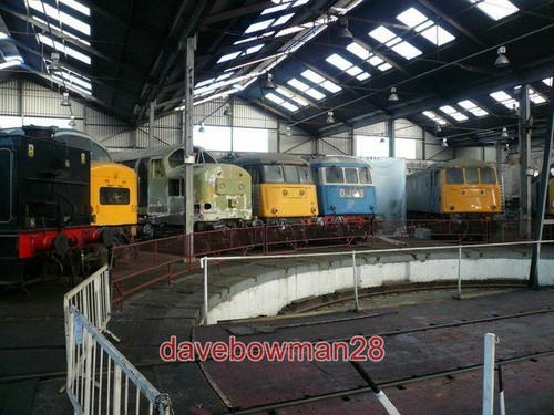 Photo barrow hill - ,