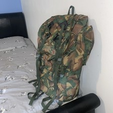 . Wynnster Backpack Rucksack Camouflage, Large metal frame Camo Bag Army Colours