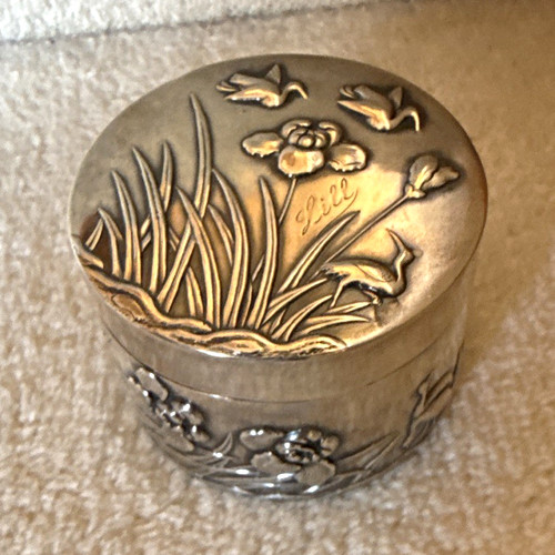 Small silver metal floral - small,
