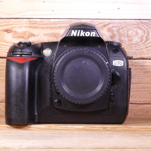 Used nikon d70 camera - used,