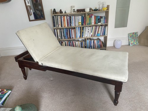 Massage therapy couch - therapy,