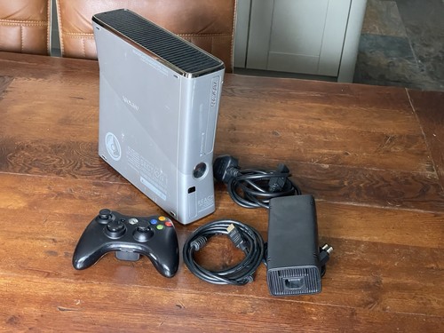 Microsoft xbox 360 slim halo - xbox,