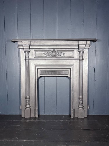 Large antique victorian cast - large,