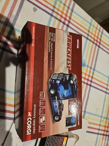 Corgi model truck - truck, scale