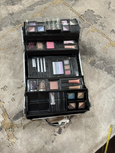 Makeup kit all - all, one