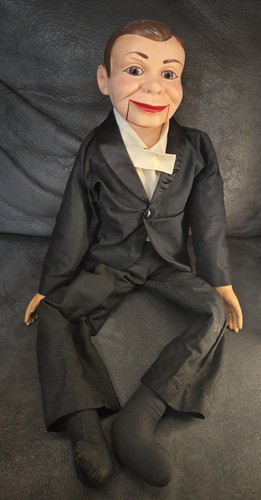 Vintage 1970 charlie mccarthy - vintage,