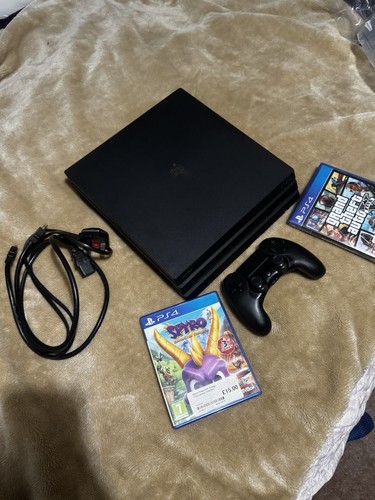 Sony playstation pro - 4,