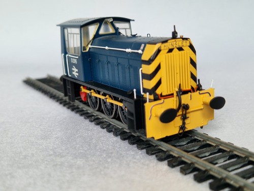 Heljan class shunter r - class, 05