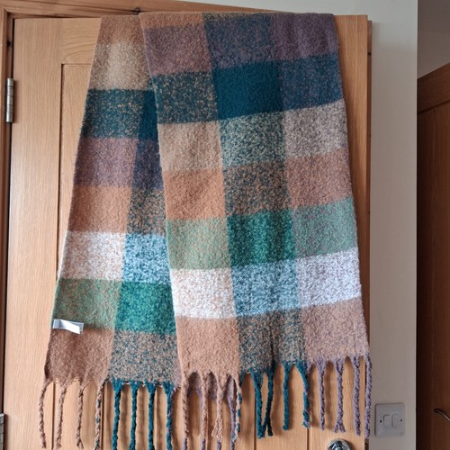 Ladies scarf primark - ,