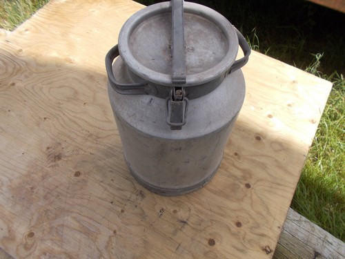 Aluminium milk churn - milk,