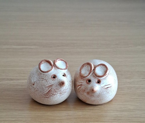 Studio pottery mice salt - pottery,