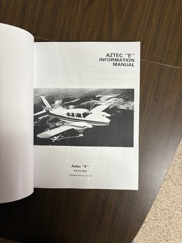 Piper aztec pilot s - aztec, e