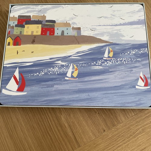 Brand new box laura - box,