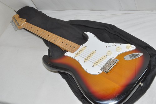 Fender japan stratocaster - japan,