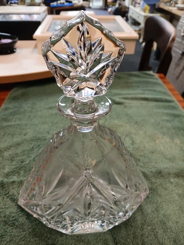 Crystal decanter possible - decanter,